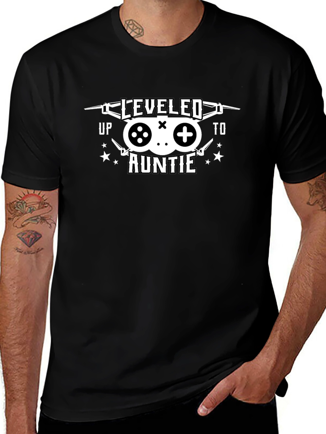 Leveled Up to Auntie T-Shirt - Gamer Aunt Gift
