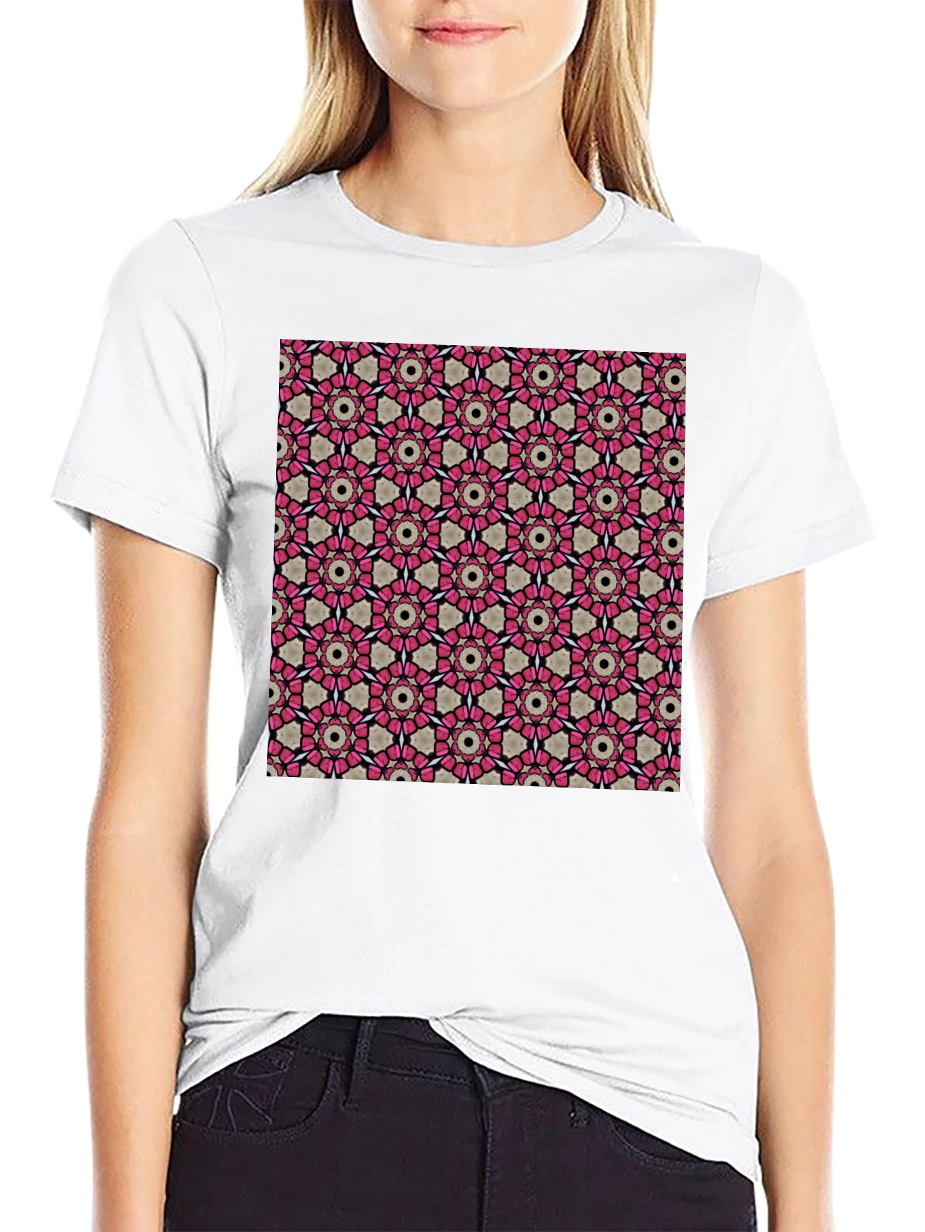 Geometric Pattern T-Shirt: Stylish Floral Design
