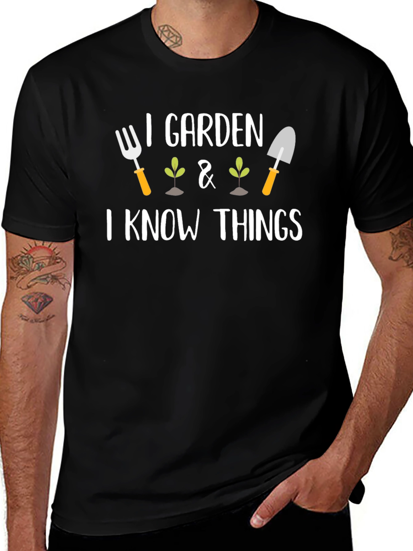 I Garden & I Know Things Graphic Tee