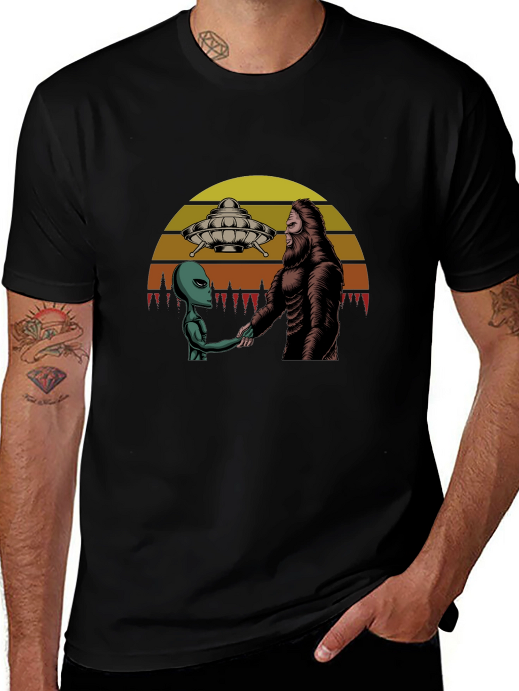Alien and Bigfoot T-Shirt: Peace Treaty